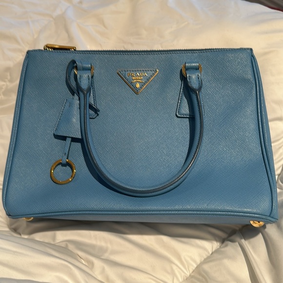 Prada Saffianno Lux Leather Galleria Double Zip Small - Picture 4 of 8